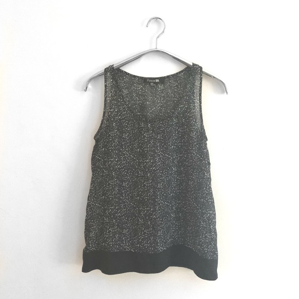 Printed Sleeveless Blouse